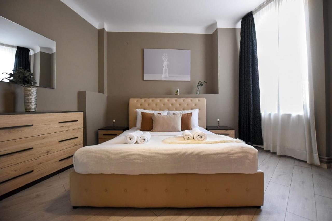 Discover Comfort: Charming & Spacious In The Old Town Appartamento *